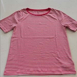 GAP Red and White Striped Women's Modern Tee Size: L NWOT ✨